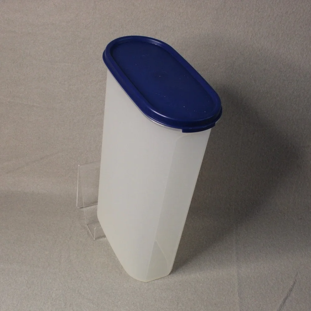Tupperware Modular‎ Mates Oval 5 Food Storage Container 12.25 Cup Navy Lid